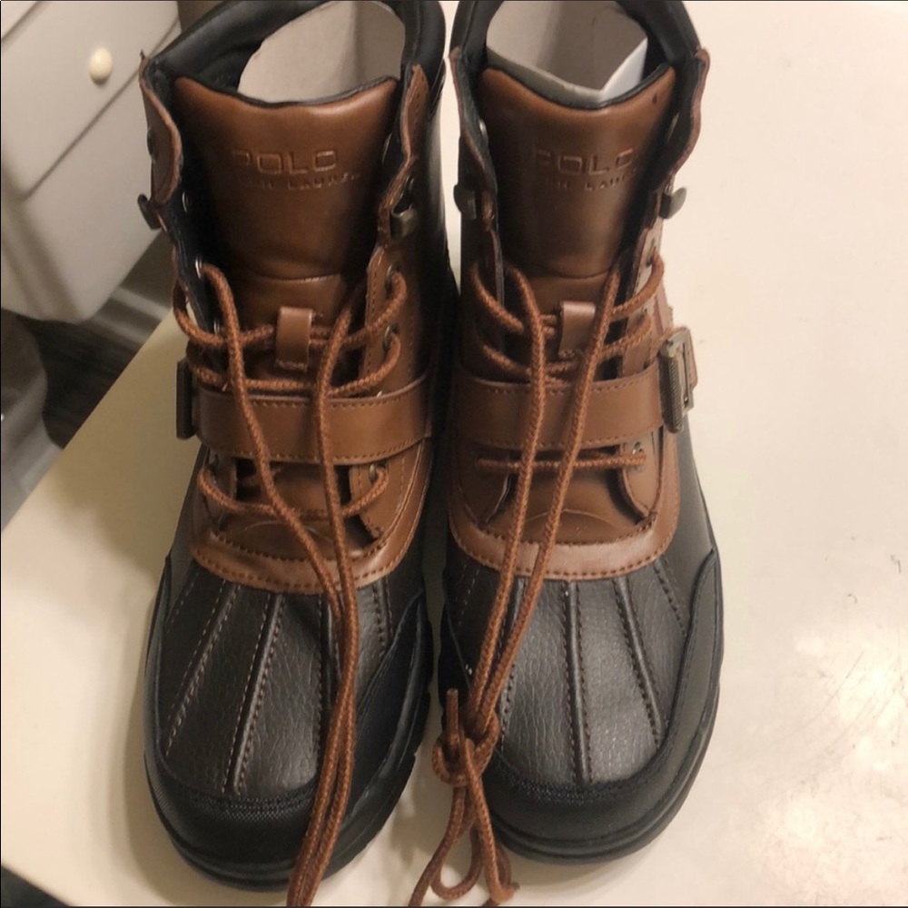 Never Worn Polo boots. Youth=6 Woman =8/8.5